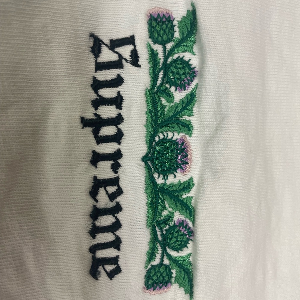Authentic Supreme LS t-shirt with Roses, size large